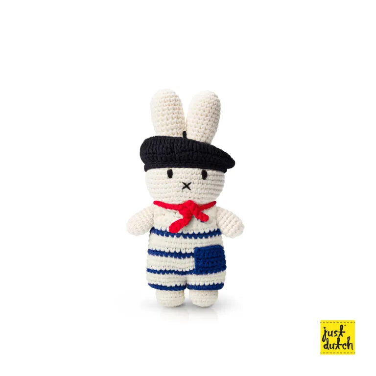 Peluche Miffy à Paris - Salopette