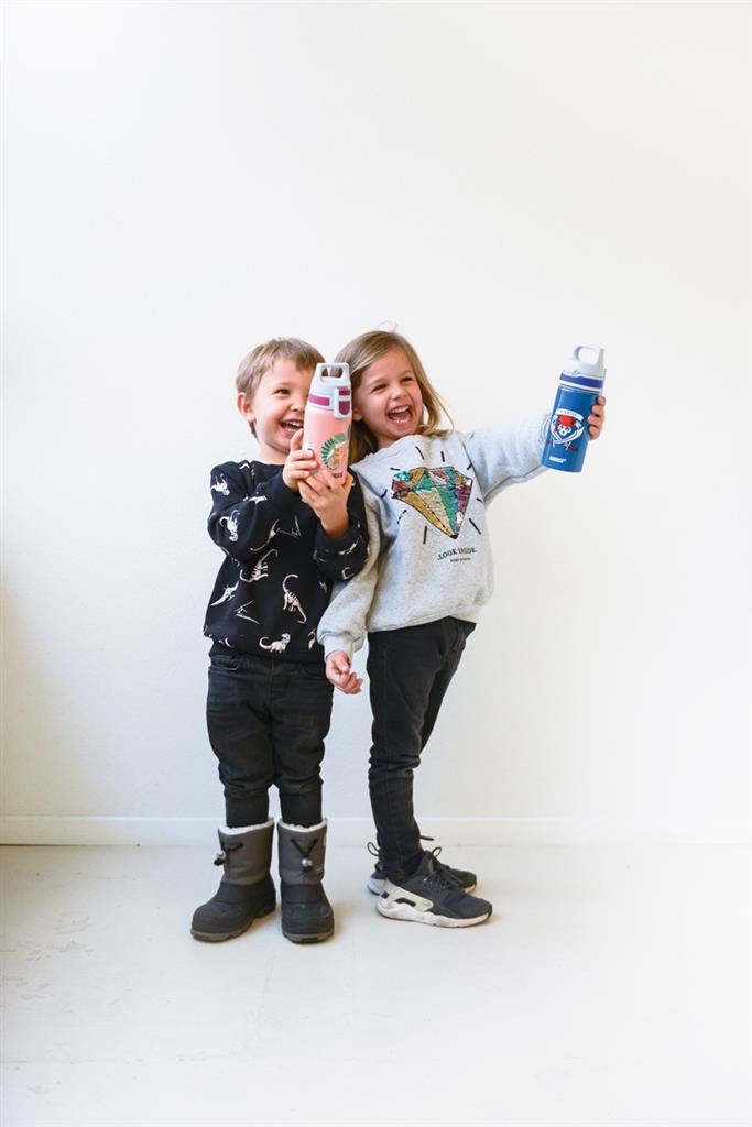 ONE Kids Space Shield 0,5 L Kinder-Trinkflasche