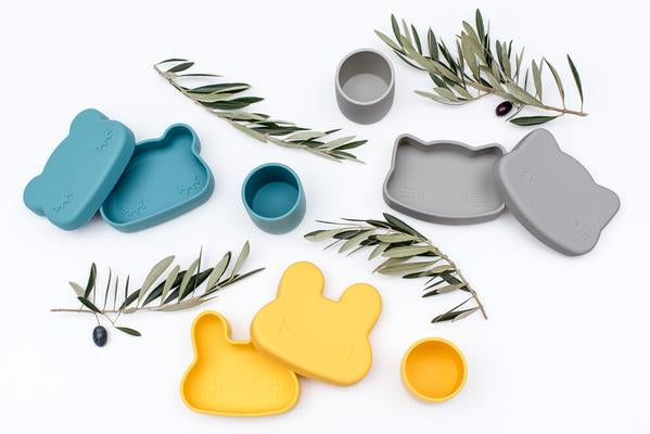 Yellow rabbit tasting box