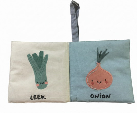 Sensorisches Stoffbuch mit Knistereffekt Veggie Pals