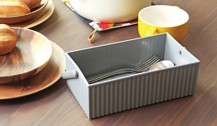 Omnioffre M Storage Box