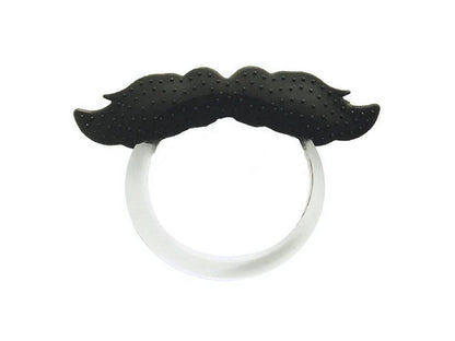 anneau de dentition moustache bitten