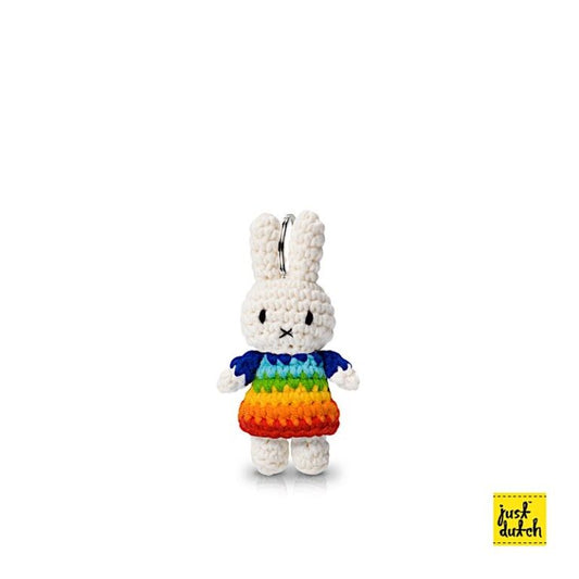 Crocheted Miffy keyring