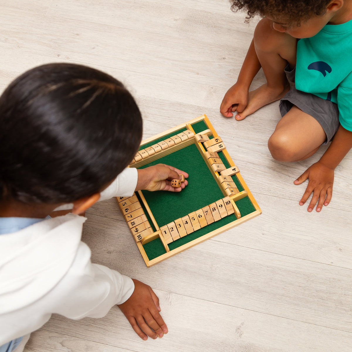 Shut the Box en Bois – 4 Joueurs