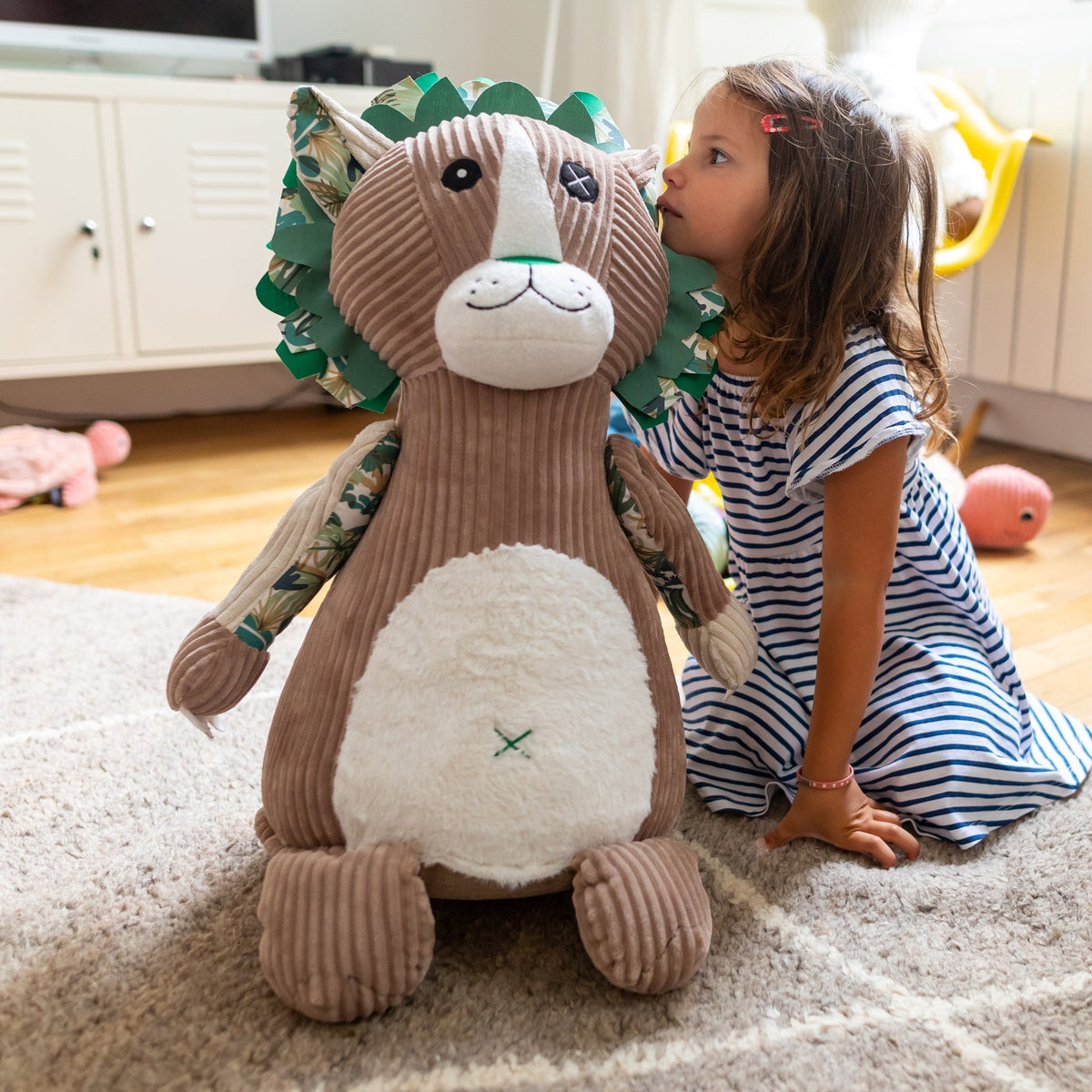 Peluche géante Jélékros le lion – vue 2