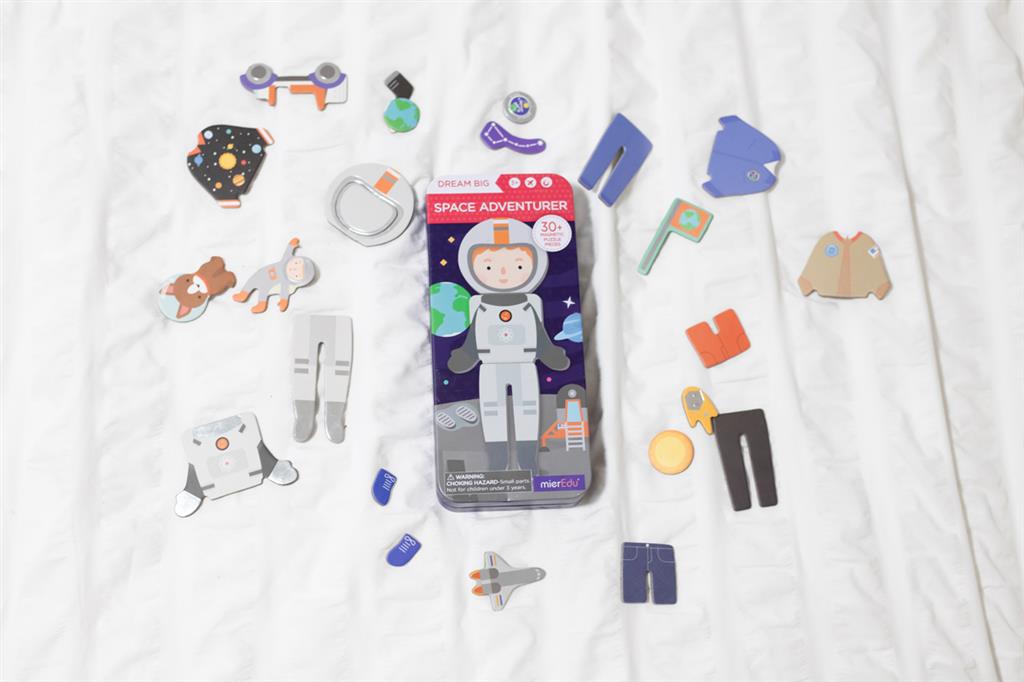 Magnetic Puzzle Box - Space Adventures
