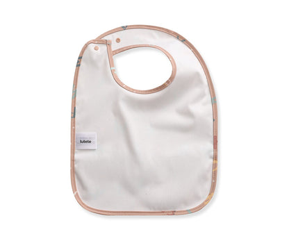 Lustiges wasserdichtes Lätzchen mit Alphabet-Buchstaben