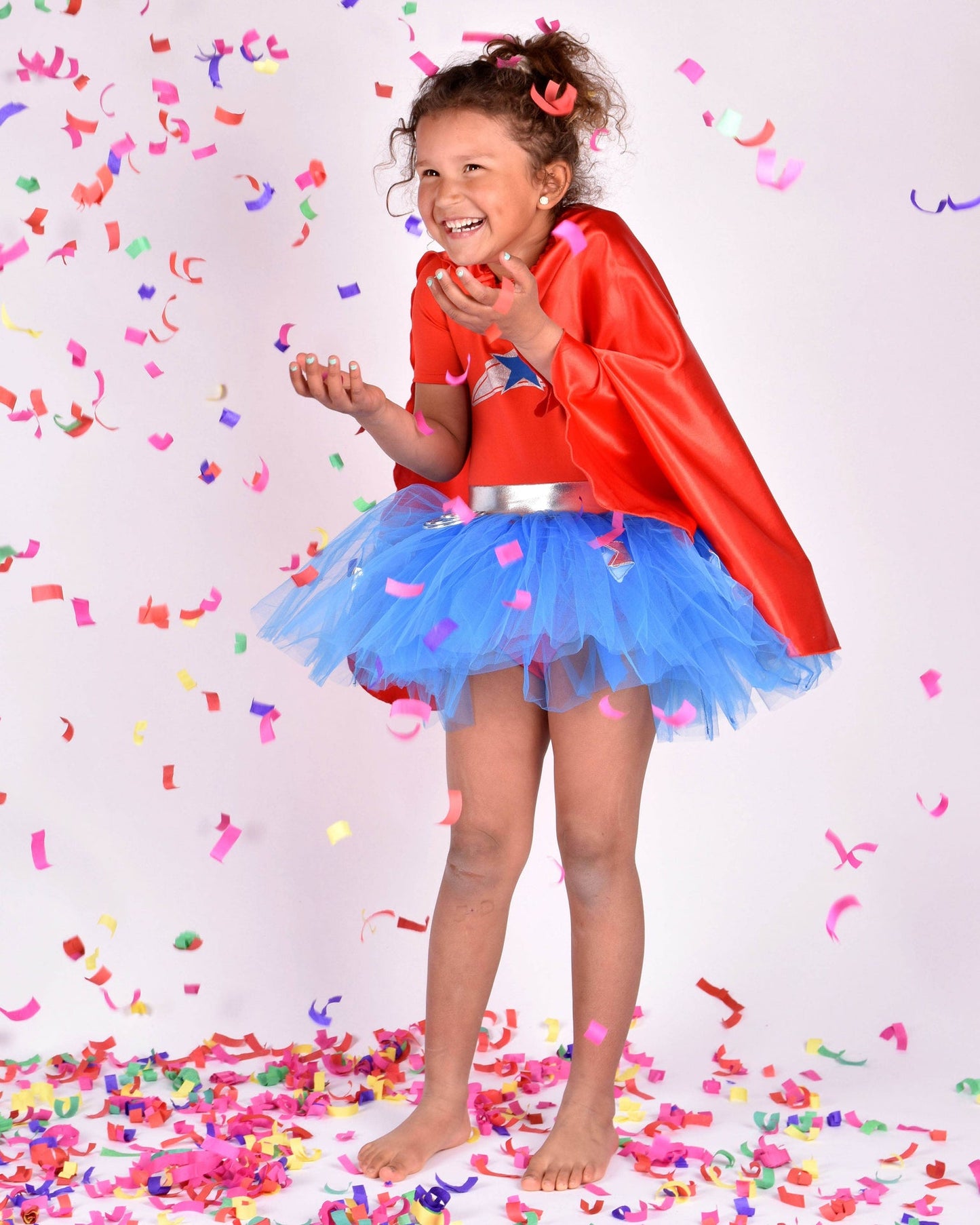 Super Wondergirl with Cape 110-116 cm 4-6 years