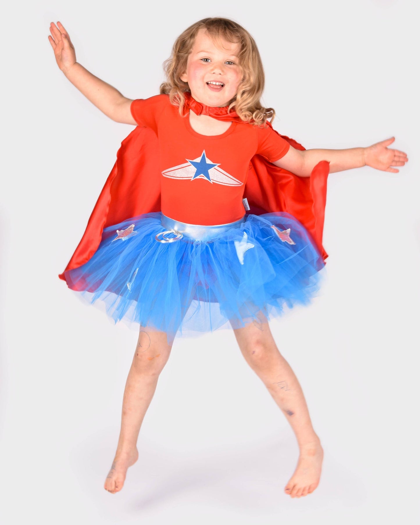 Super Wondergirl with Cape 110-116 cm 4-6 years