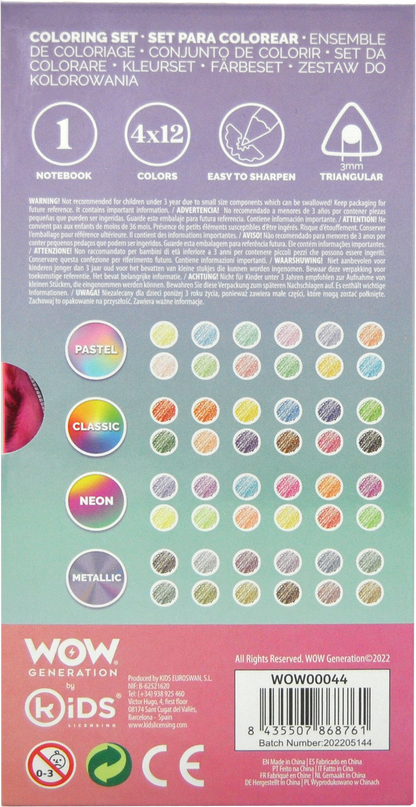 Set mit 48 Buntstiften und Notizbuch