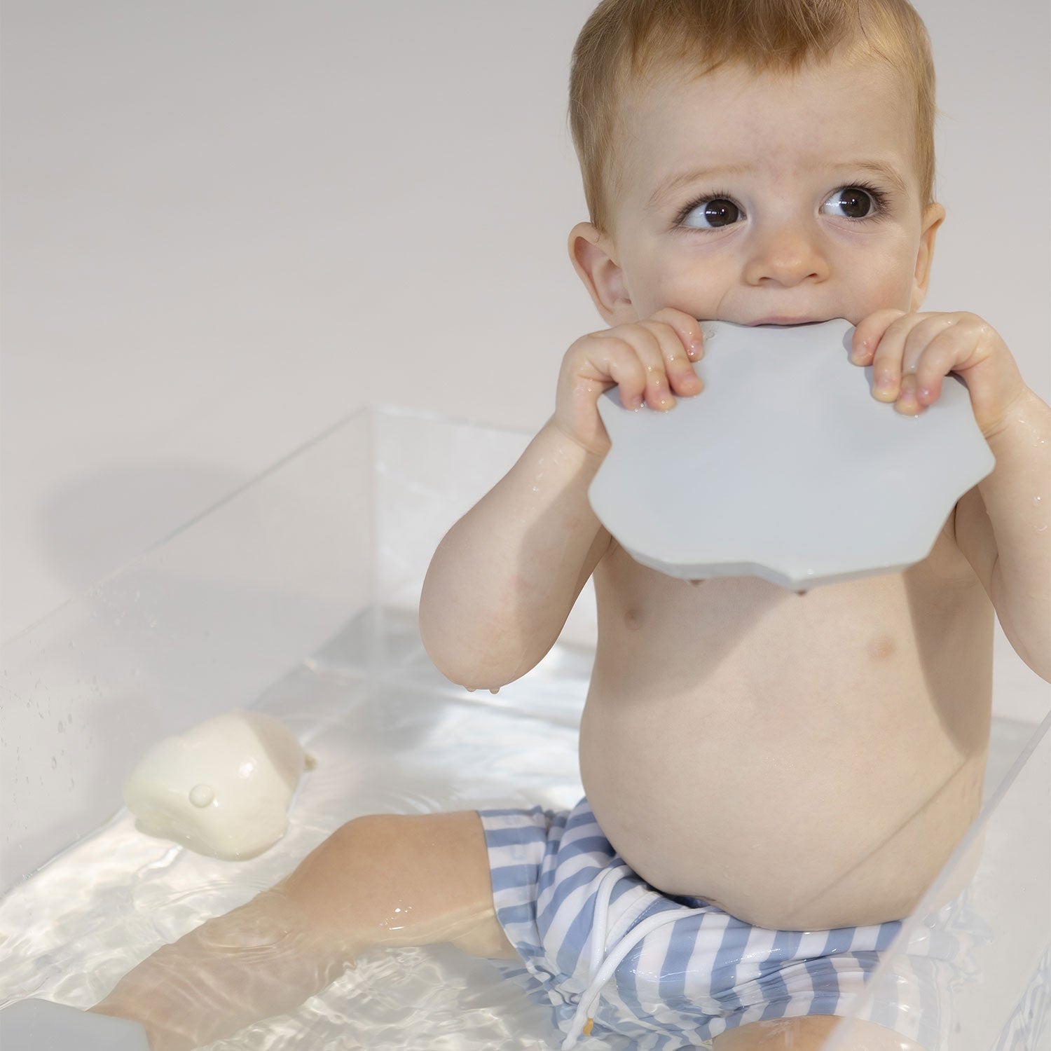 Ours polaire – Jouet de bain bébé – vue produit 6