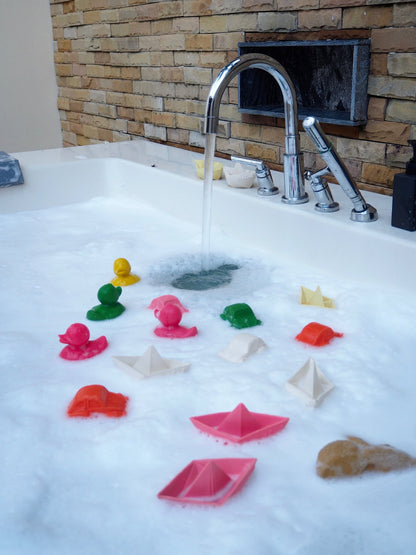 Elvis le Canard Vert – Jouet de bain et dentition bébé – vue produit 27