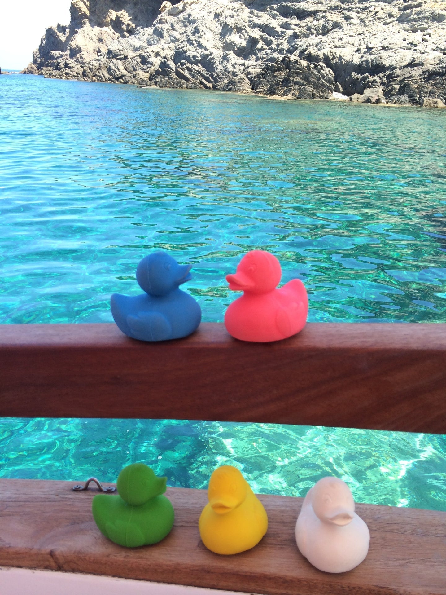 Elvis le Canard Rose – Jouet de bain et dentition bébé – vue produit 11