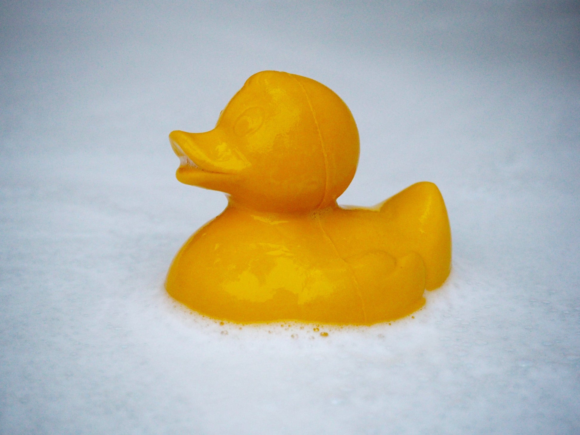 Elvis le Canard Jaune – Jouet de bain et dentition bébé – vue produit 10