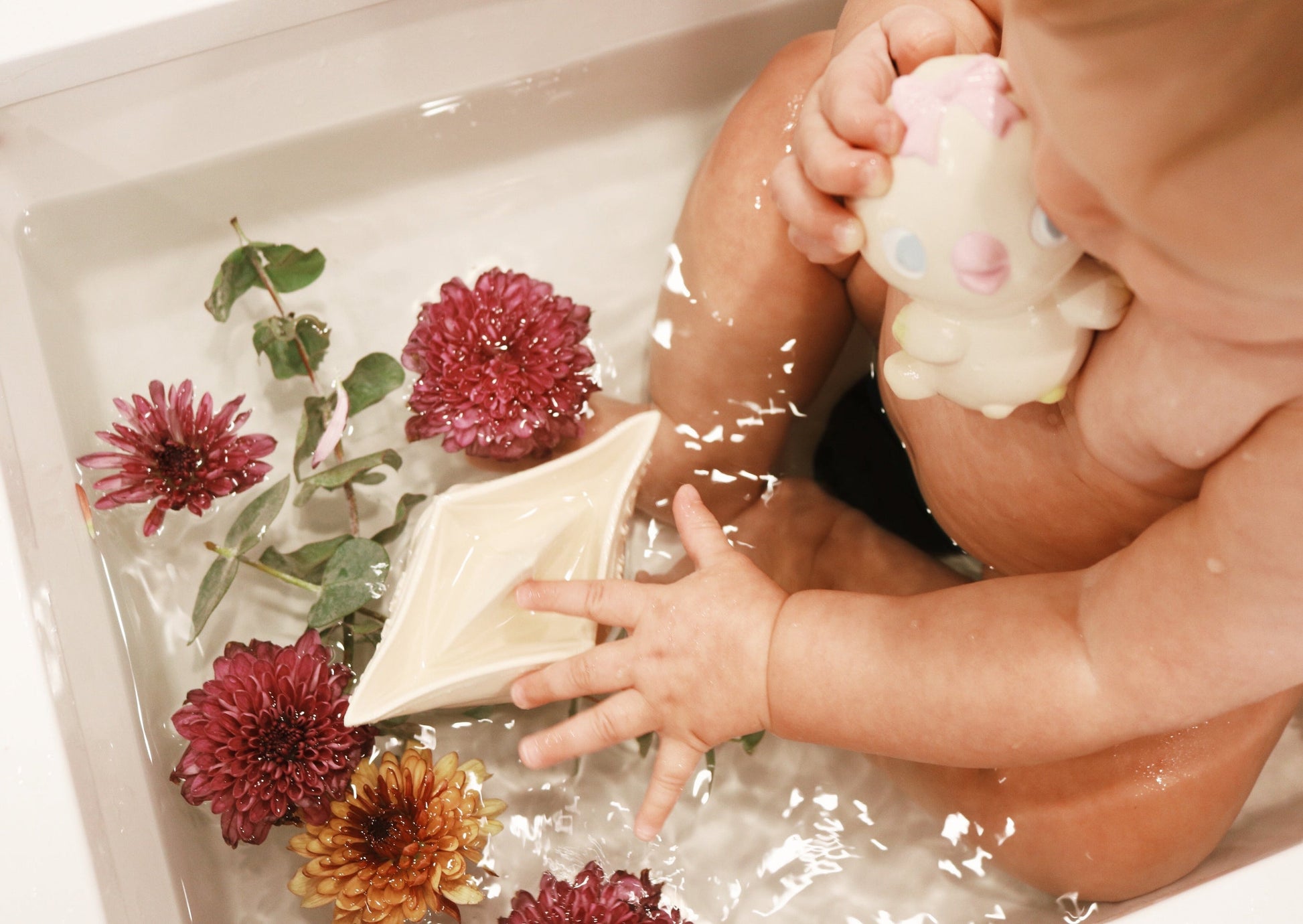 Bateau Origami Blanc – Jouet de bain et dentition bébé – vue produit 10