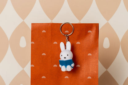 Miffy Rabbit Buch-Schlüsselanhänger