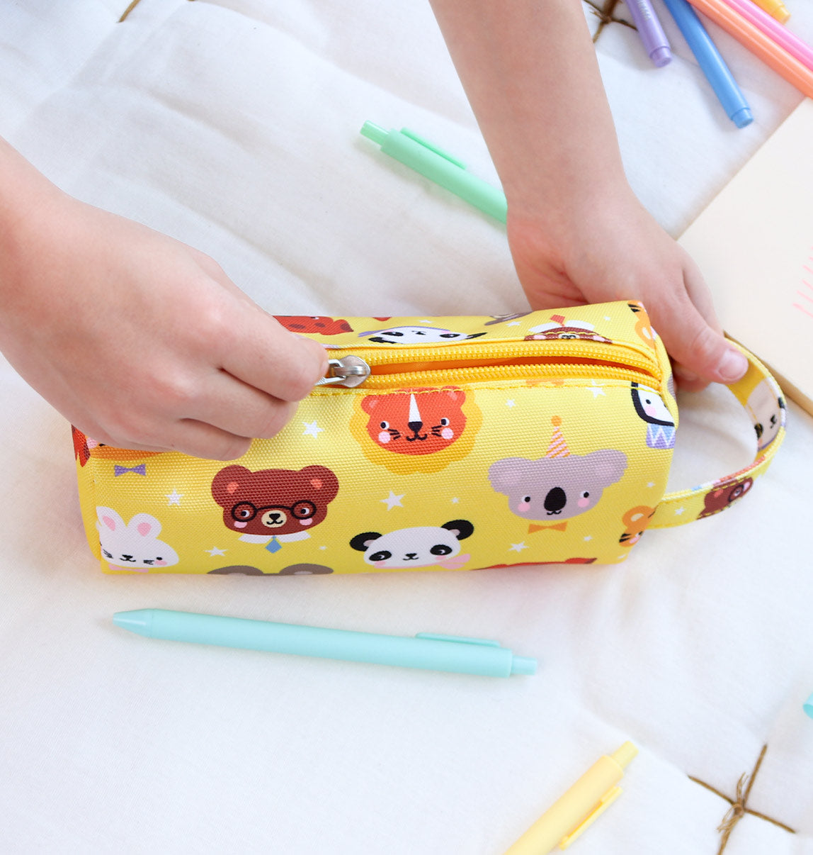 Trousse enfant - Amis des animaux – vue 6 – A Little Lovely Company