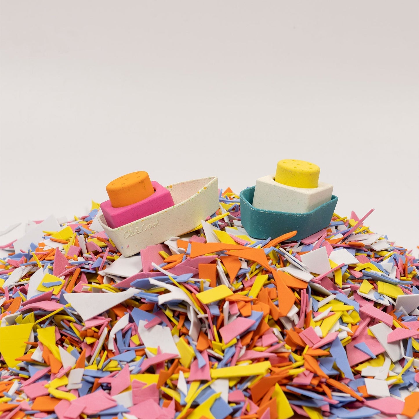 Bateau de bain en caoutchouc recyclé orange – vue produit 6