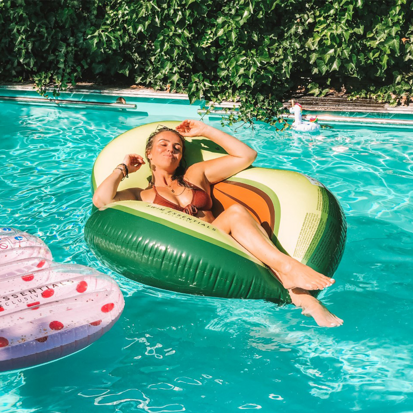Schwimmring - Grün - Tropical Bliss Avocado - inkl. Wasserball