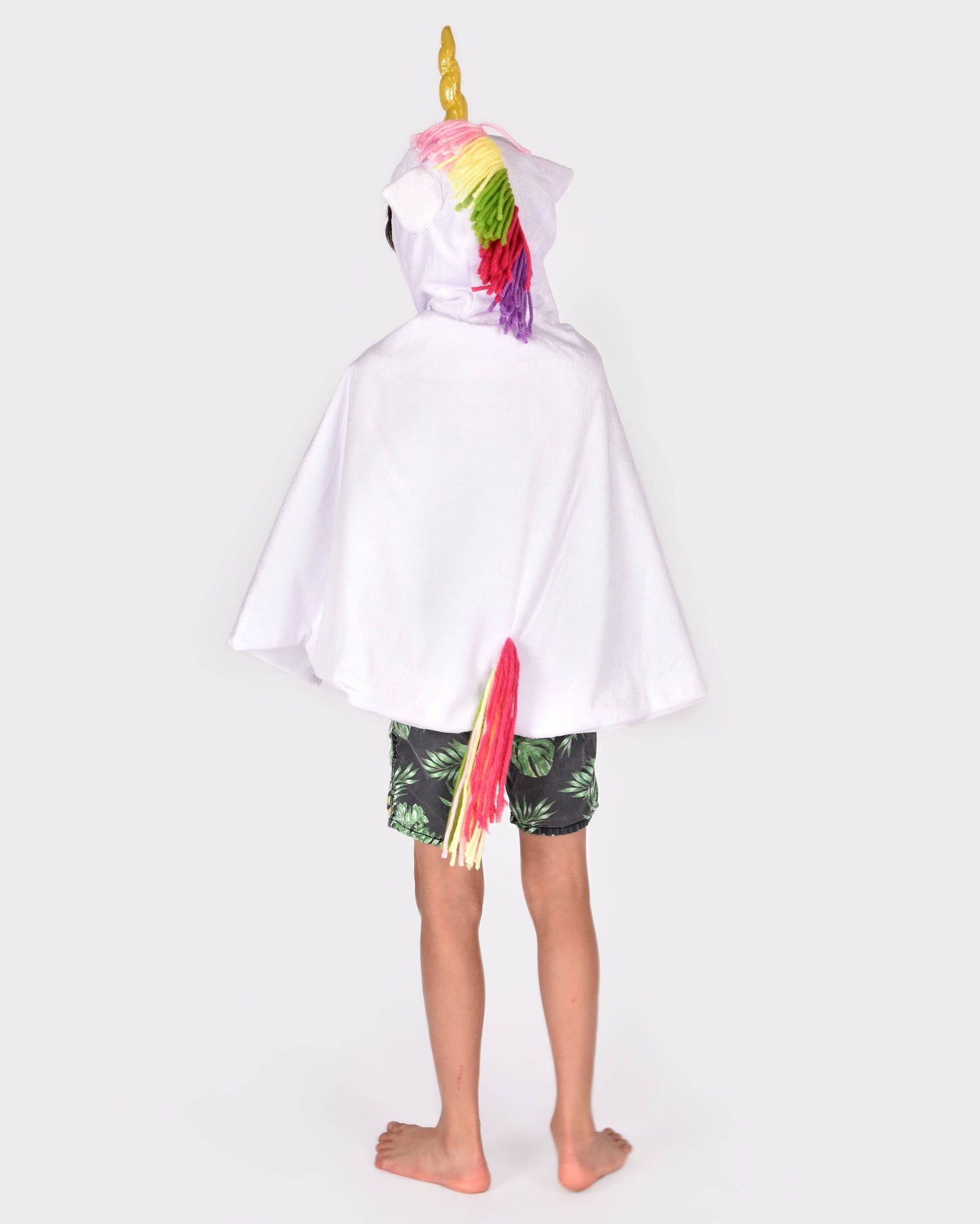 White unicorn rainbow cape 3-8 years (size 98-128)