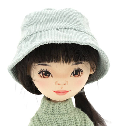 Lilu doll with green sweater, 32 cm