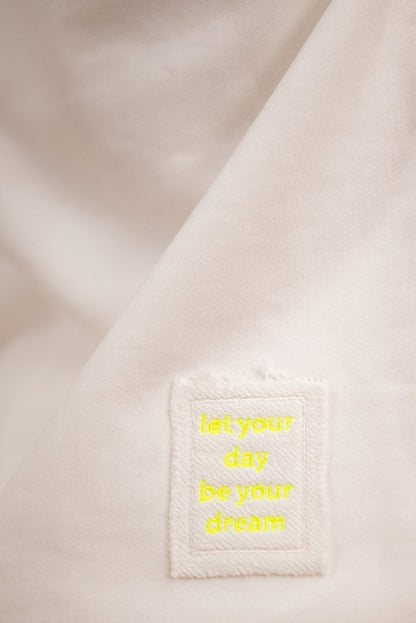 Sweat à capuche blanc unisexe – vue produit 4