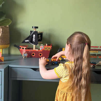 Piratenschiff aus Holz „Fishbones“