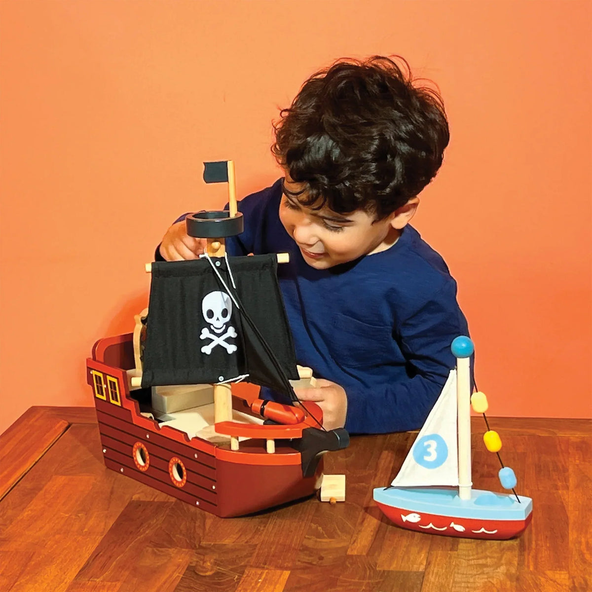 Bateau Pirate en bois "Fishbones" – vue produit 8