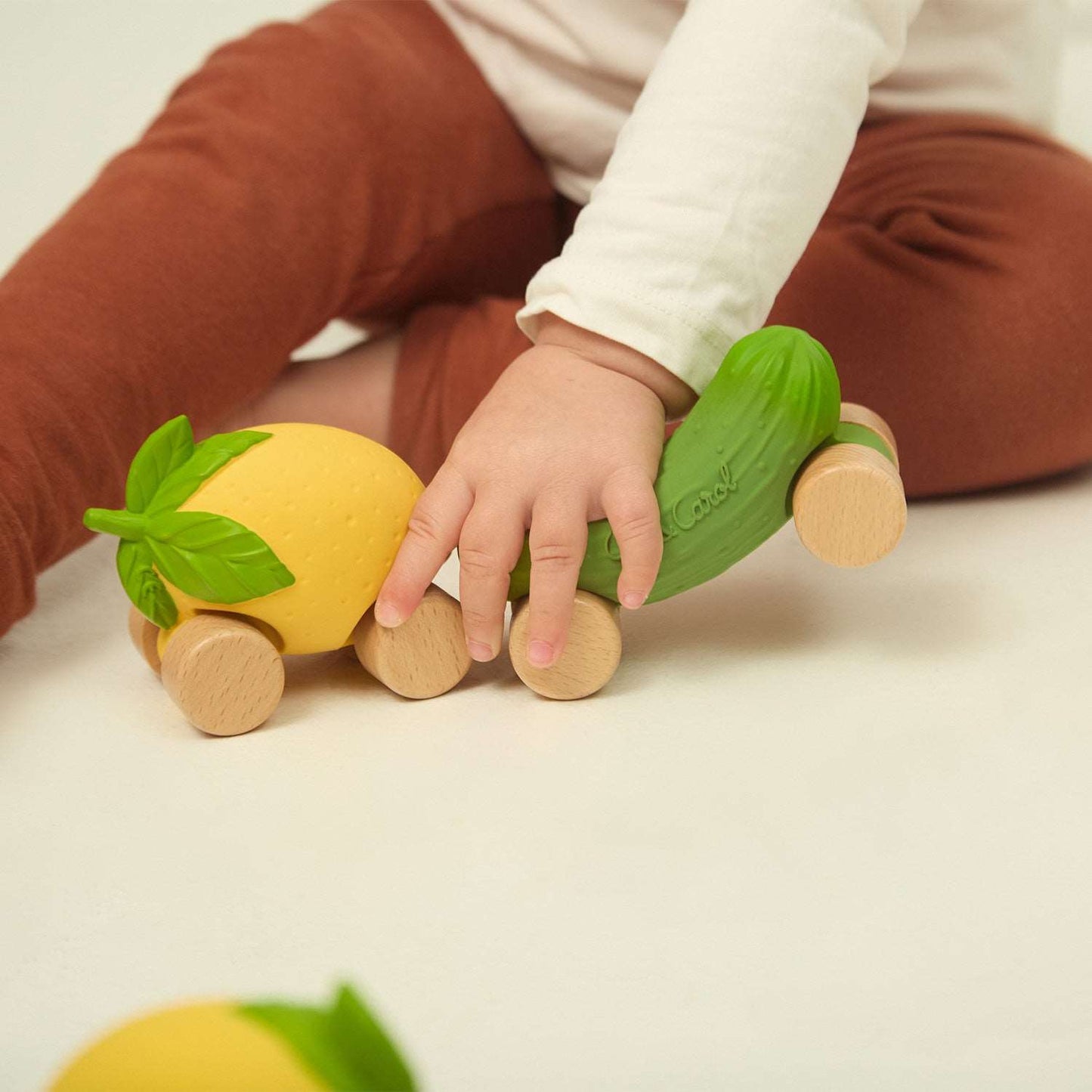 Lou le Citron – Voiture-jouet bébé – vue produit 5
