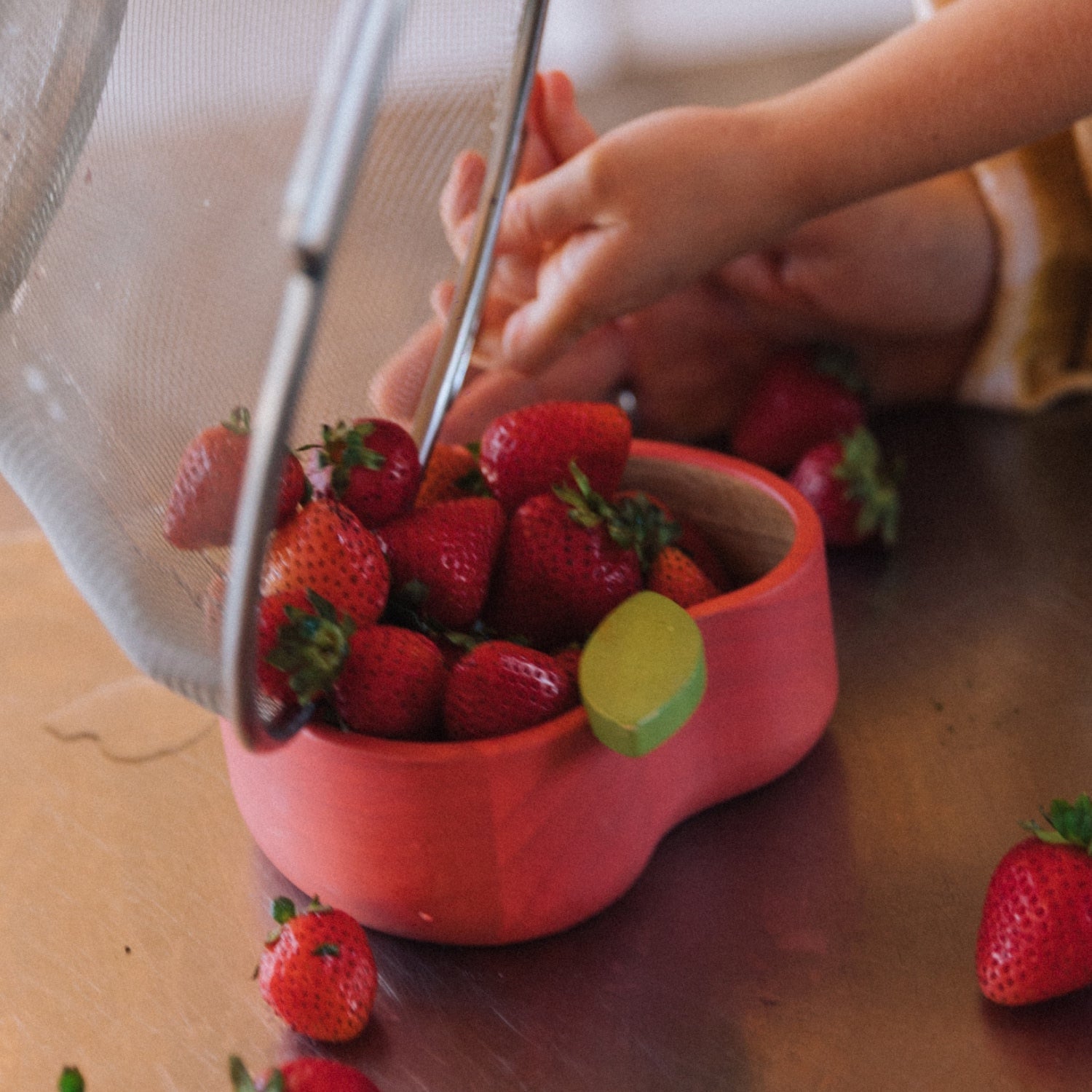 Pepa la Pomme – Ensemble bol et cuillère bébé – vue produit 4