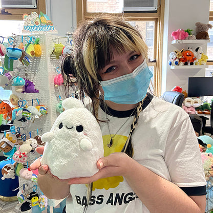 Snacker Squishable Plush – Spooky Ghost
