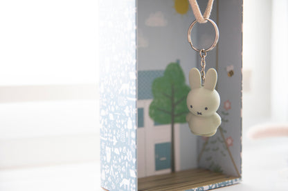 Miffy Warm Edition Key Porte